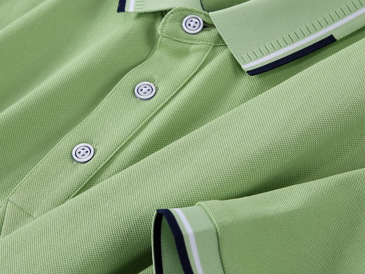 33103款POLO衫細(xì)節(jié)展示 33103款POLO衫細(xì)節(jié)展示