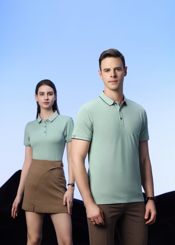 t恤定制模特展示 t恤定制模特展示